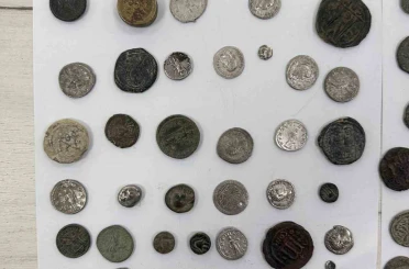 Yurt dışına kaçırılan 307 sikke ve 11 obje komşuya takıldı