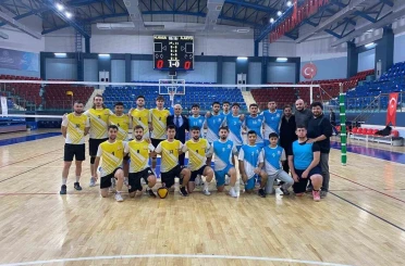 Yurtlig erkek voleybol turnuvası heyecanı devam ediyor 