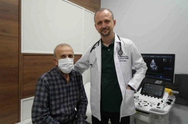 Yüzde 90 tıkalı boyun damarına kritik müdahale: Felç riski önlendi 