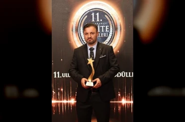 Zahra Elwin’e ’Yılın Başarılı Kadın Giyim Markası’ ödülü 