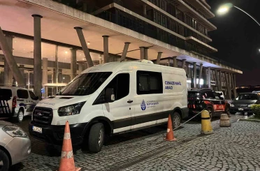 Zeytinburnu’nda eski koca dehşeti: Kızını öldürdü, eski eşini ağır yaraladı 