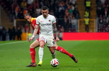 Ziraat Türkiye Kupası: Galatasaray: 0 - Gençlerbirliği: 0 (İlk yarı) 