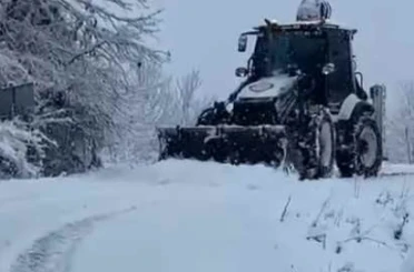 Zonguldak’ta kar yağışı nedeniyle 82 köy yolu ulaşıma kapandı 