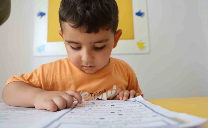 4 yaşındaki Kerem Kayra 6 ayda Kur’an-ı Kerim öğrendi 