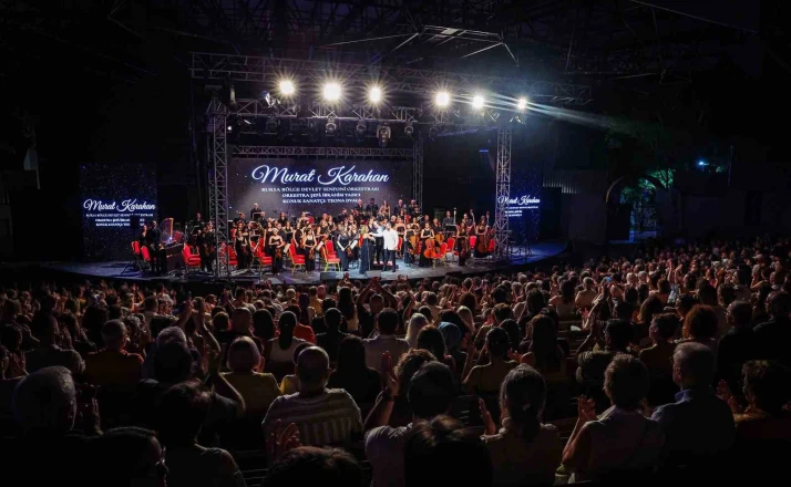 64’üncü Uluslararası Bursa Festivali’ne büyüleyici açılış 