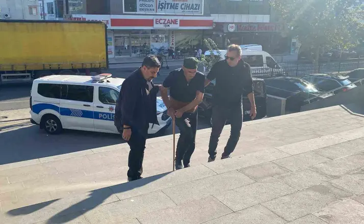 78 yaşındaki eşini satırla öldüren şahıs tutuklandı
