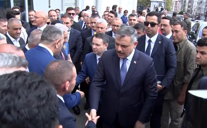 Adalet Bakanı Akın Gürlek ve İçişleri Bakanı Mustafa Çiftçi Esenyurt’ta