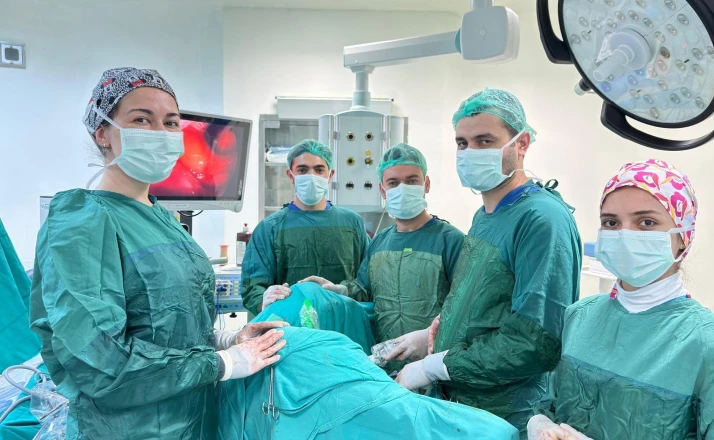 Akşehir Devlet Hastanesi'nde bir ilk: V-NOTES izsiz rahim ameliyatı