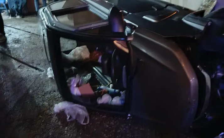 Ankara’da mini araç devrildi: 1 yaralı
