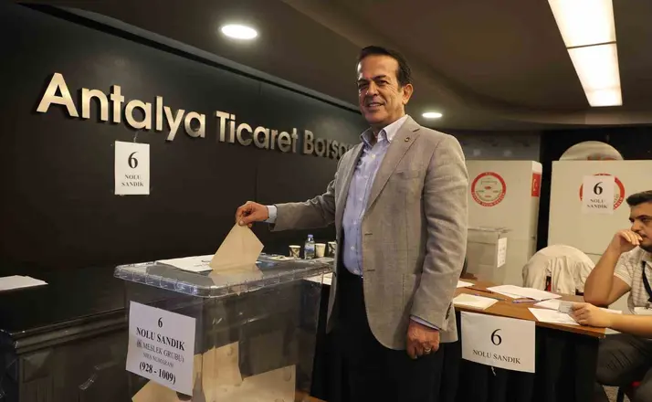 Antalya Ticaret Borsası’nda seçimin ilk turu tamamlandı
