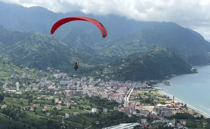 Artvin’de Yamaç Paraşütü Türkiye Şampiyonası heyecanı başladı
