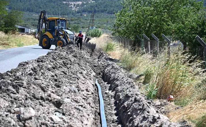 Avdan’da 30 yıllık su çilesi tarihe karıştı
