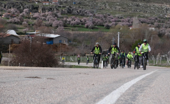 Avrupa Bisiklet Başkenti Konya’da pedallar tarihe ve doğaya döndü
