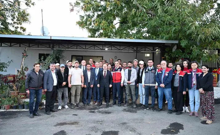Aydın Valisi Varol, Sarıçam Mahallesi sakinleriyle buluştu
