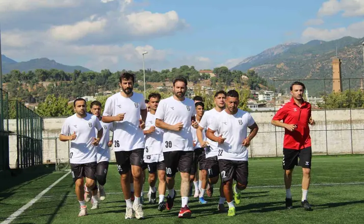 Aydınspor, Duran Adagümeli ile yeniden anlaştı
