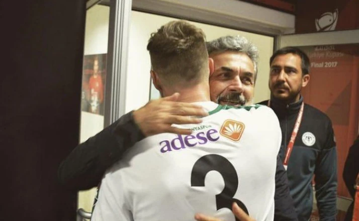 Aykut Kocaman'ın vazgeçilmeziydi: 36 yaşında kariyerini noktaladı