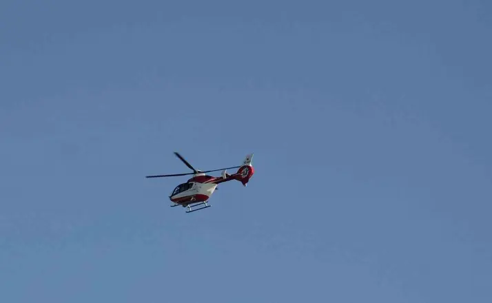 Bahçesaray’da perikardit hastası helikopter ambulansla Van’a sevk edildi
