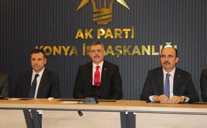 Bakan Çiftçi'den AK Parti Konya'ya ziyaret