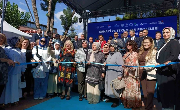 Bakan Kacır: Afyonkarahisar’da 164 Milyar Liralık Yatırımın Önünü Açtık