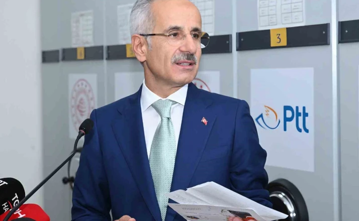 Bakan Uraloğlu: "Posta ve kargo gönderi sayısı 210 milyona ulaştı" 