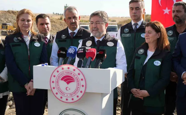 Bakan Yumaklı: "Kaybedecek bir günümüz bile yok"
