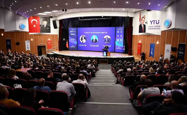 BARÜ’nün kalite çalışmaları YÖKAK’tan "İyi Uygulama Örneği" ödülü aldı
