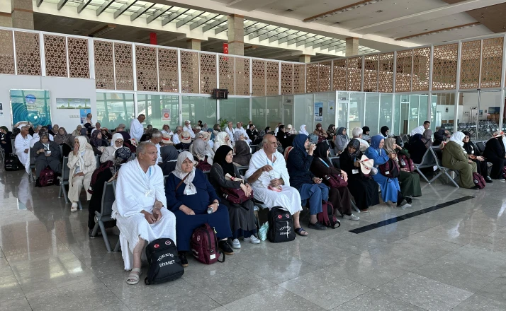 Başkan Altay, Vefa Umresi Kafilesini Uğurladı