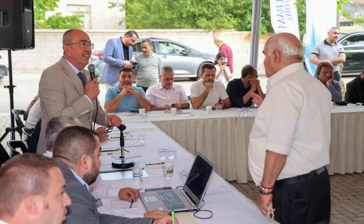 Başkan Kavuş, mahalle mahalle dinlemeye devam ediyor
