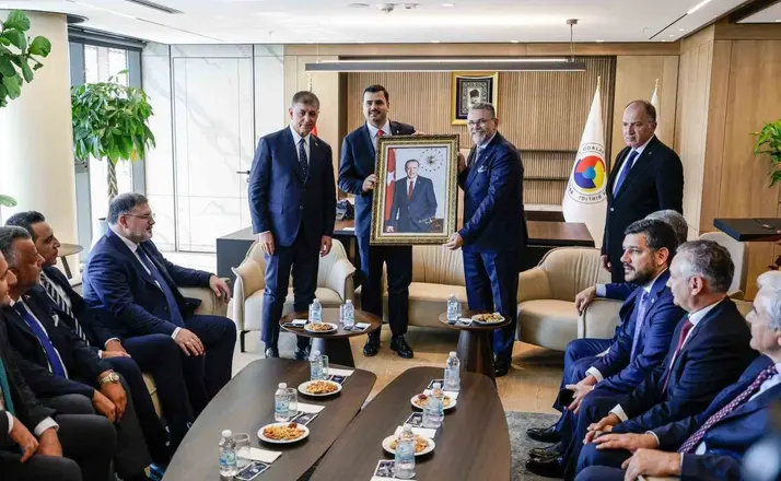 Başkan Tugay: "Kısa zamanda çok iş yapalım"
