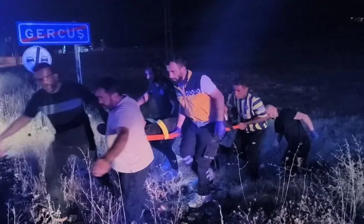 Batman’da pikap tarlaya uçtu: 2 yaralı
