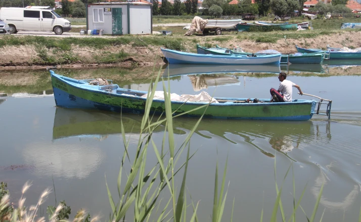 Beyşehir Gölü'nde balıkçılar yeni av sezonunu "vira bismillah" diyerek açtı
