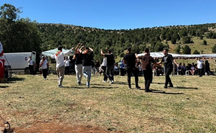 Beyşehir’de Olukdağı Şenliği mahalle sakinlerini buluşturdu