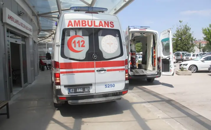 Beyşehir’deki 3 ayrı kazada 4 kişi yaralandı