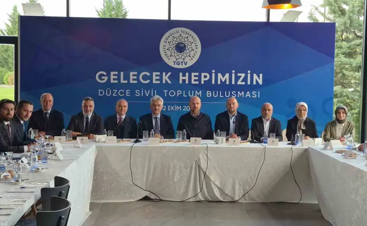 Bilal Erdoğan, Düzce’de STK temsilcileriyle buluştu
