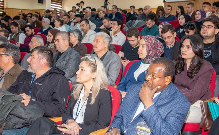 Bilim ve teknoloji, tarım için Selçuk Üniversitesi'nde buluştu