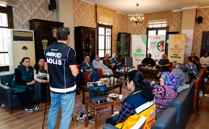 "Bilinçli Anne, Güvenli Aile" eğitimi
