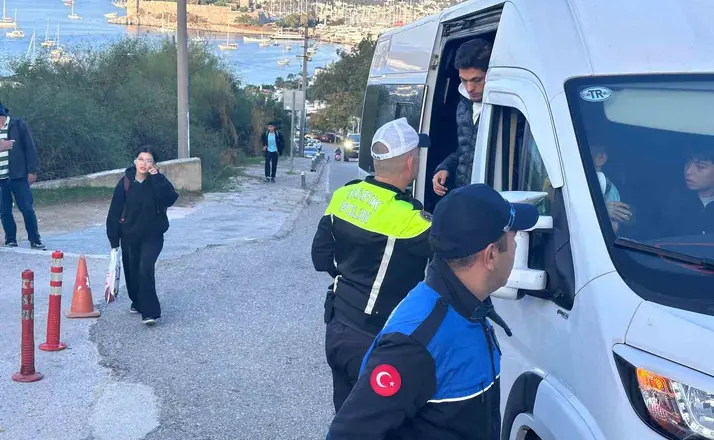 Bodrum’da okul servislerinde sıkı denetim
