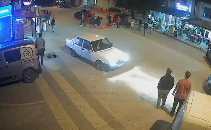 Bolu’da 64 yaşındaki adamı araçtan indirip darbettiler
