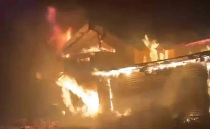 Bolu’da yangında yayla evi, ahır, odunluk ve garaj küle döndü
