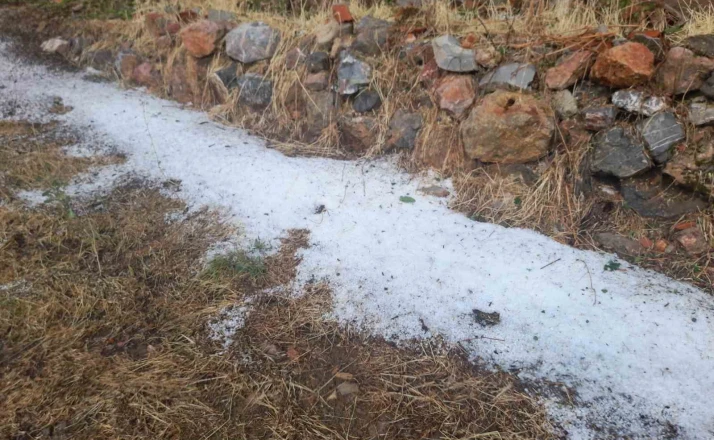 Bozkır’da sağanak ve dolu etkili oldu