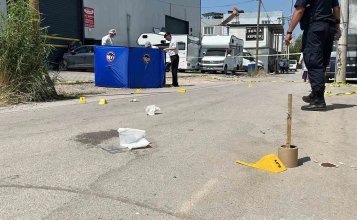 Bursa’da dedikodu cinneti...Eniştesi ve eşini öldürdü