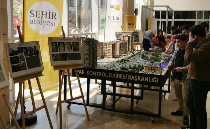 Büyükşehir Şehir Estetiği Atölyesi Bölgesel Kariyer Fuarı’na katıldı