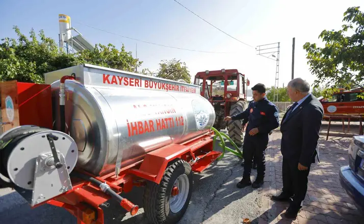 Büyükşehirden kırsal yangınlara hızlı müdahale hamlesi: Traktör arkası yangın söndürme aracı
