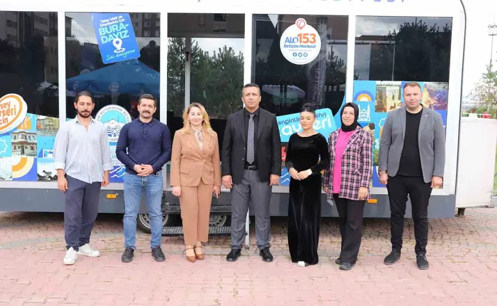 Büyükşehirden üniversiteli gençlerle rehberlik, sanat ve spor dolu buluşma
