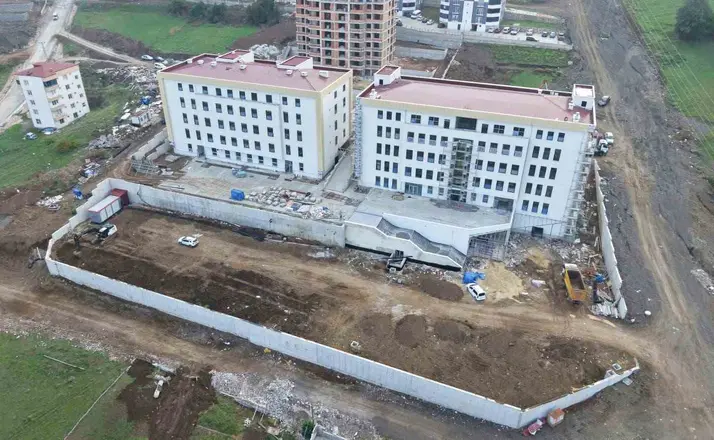 Canik Fen Lisesi inşaatında sona gelindi

