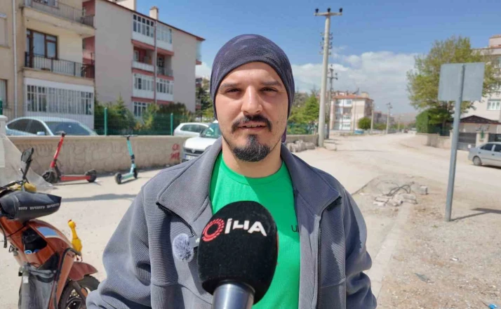 Çanta, cüzdan derken yol kenarında buzdolabı bulundu