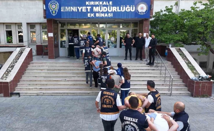 Cesedi derin dondurucudan çıkmıştı, 12 yıllık faili meçhul dosyasında şafak operasyonu: 17 gözaltı 
