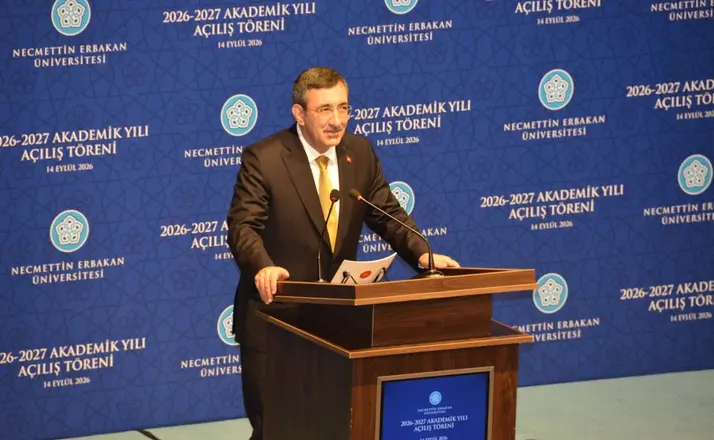 Cevdet Yılmaz: "Sosyal medya aslında asosyal medya"