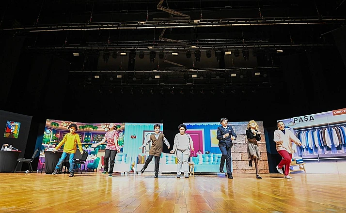 Çocuk Tiyatro Topluluğu eğlence dolu bir tiyatro gösterisi gerçekleştirdi