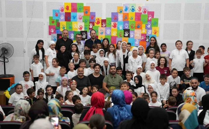 Çocuk üniversitesi milli ve manevi değerlere sahip çıkıyor 